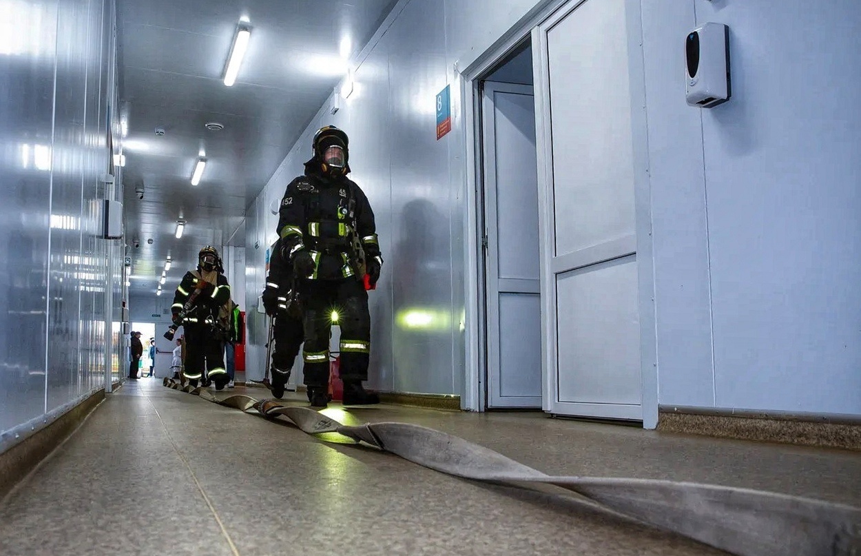 Тренировка по спасению людей и тушению пожара в ГКБ №17 - Новости - Главное  управление МЧС России по г. Москве