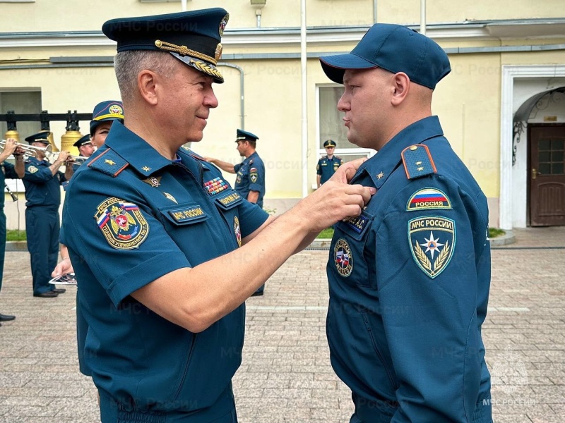 В Главном управлении прошло торжественное мероприятие, посвященное Дню Государственного флага Российской Федерации