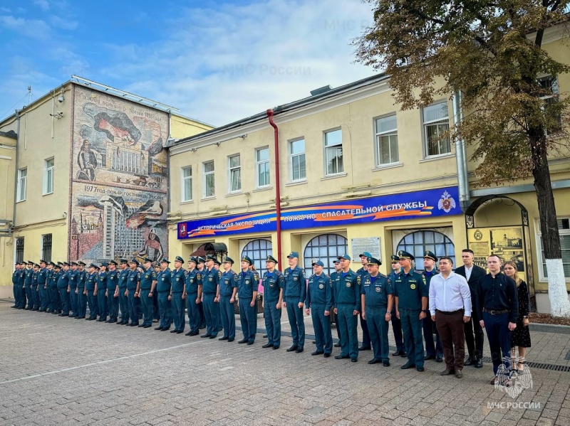 В Главном управлении прошло торжественное мероприятие, посвященное Дню Государственного флага Российской Федерации