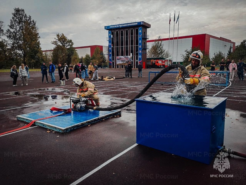 Определили победителей XII Чемпионата города Москвы по пожарно-спасательному спорту среди представителей добровольной пожарной охраны